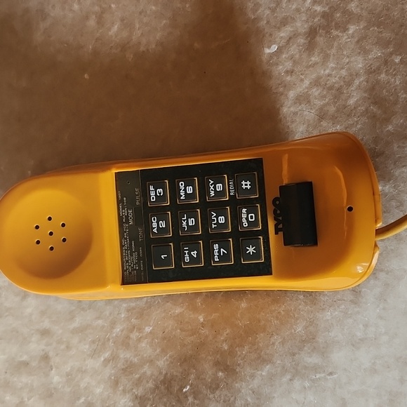 Garfield Phone - Picture 3 of 3